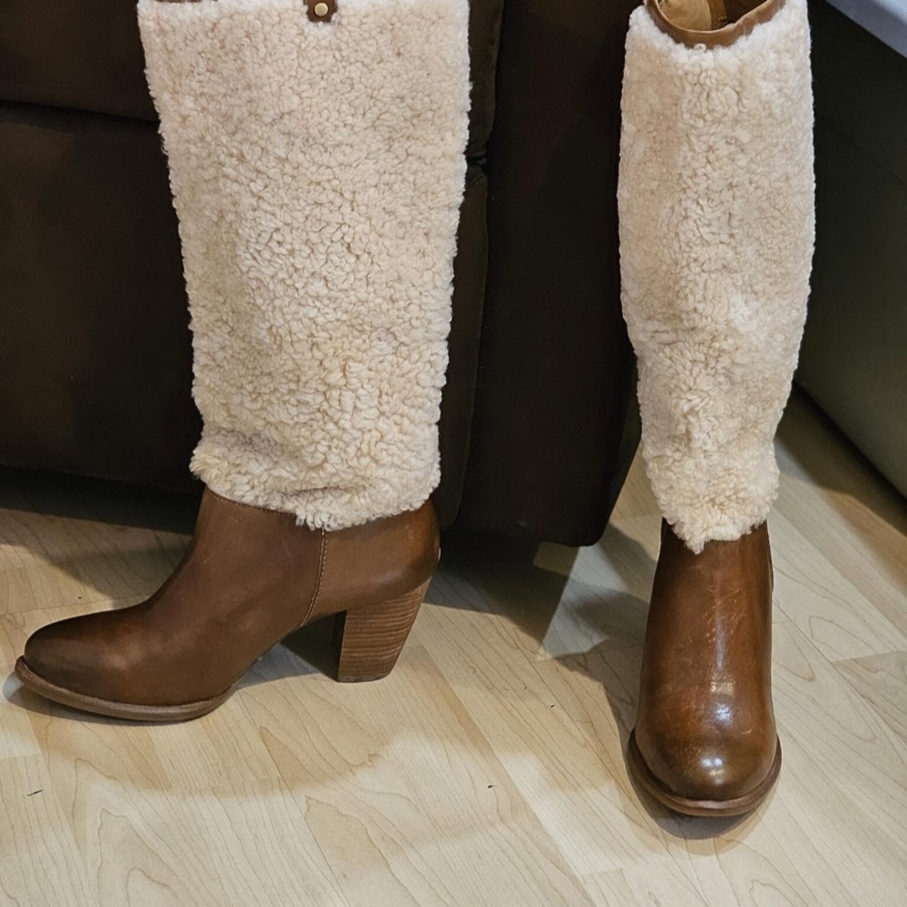 Ugg Cozy Shearling-Lined Brown Boots